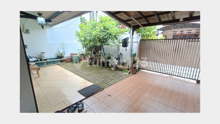 For Sale 2-Story House in Pamulang Near Place of Worship For Sale 2-Story House in Pamulang Near Place of Worship