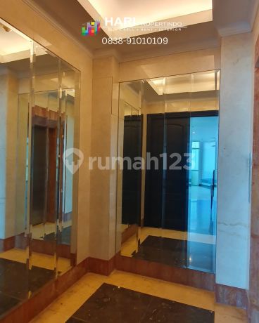 FOR RENT Apartemen Bellagio Mansion Mega Kuningan 4 BR - Private Lift Dekat ke LRT MRT Busway One Satrio