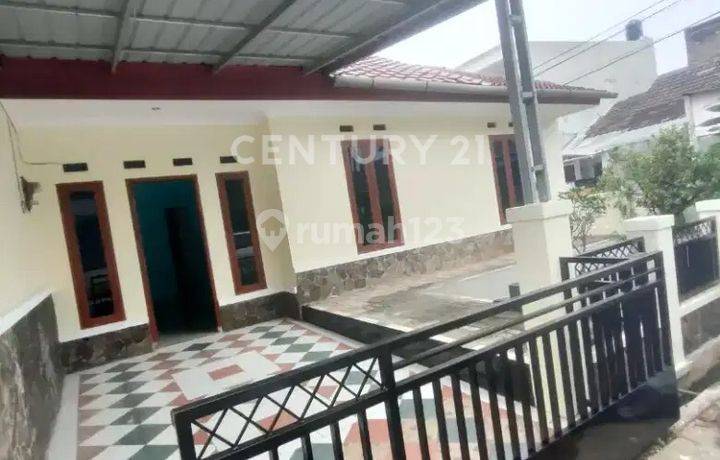 Rumah Siap Huni Hook Komplek Telaga Kahuripan Bogor