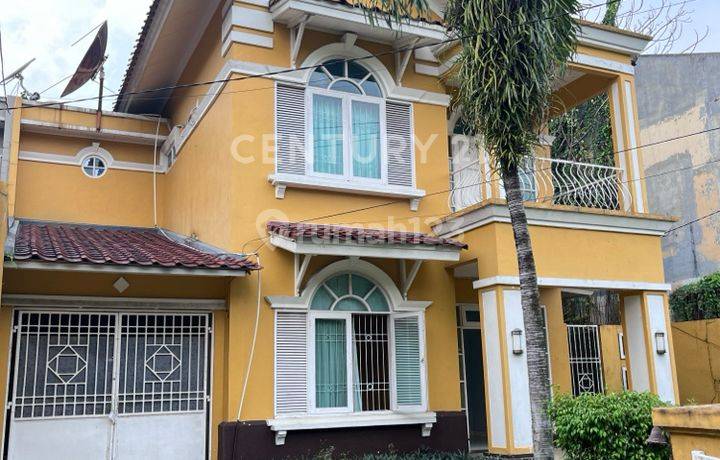 Jual Rumah Telaga Kahuripan Tanah Luas 2 Lantai Parung Bogor