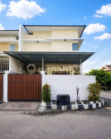 Rumah Sutorejo Selatan Strategis, Carport, Row Jalan 3 Mobil Rumah Sutorejo Selatan Strategis, Carport, Row Jalan 3 Mobil