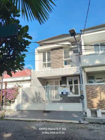 Dijual Rumah di Manyar Tirtoyoso dekat Dharmahusada Kertajaya Dijual Rumah di Manyar Tirtoyoso dekat Dharmahusada Kertajaya