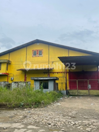 Gudang Dikomplek Pergudangan Samarinda