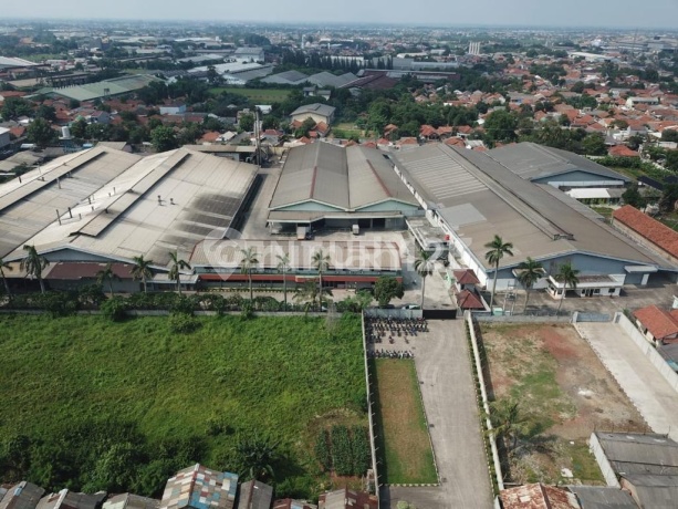 Pabrik Garmen Siap Pakai Di Jl Inspeksi Kalimalang, Bekasi