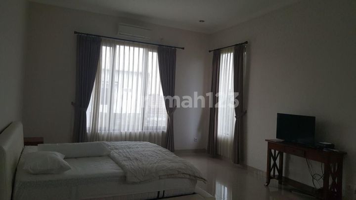 Rumah Bagus Murah Furnished Siap Huni Di Cluster Menteng, Cluster Elite di Lippo Cikarang