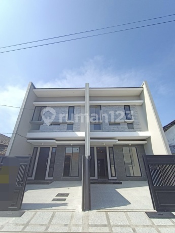 Rumah Baru Klampis Dekat Unair Its Galaxi Mall Surabaya Rumah Baru Klampis Dekat Unair Its Galaxi Mall Surabaya