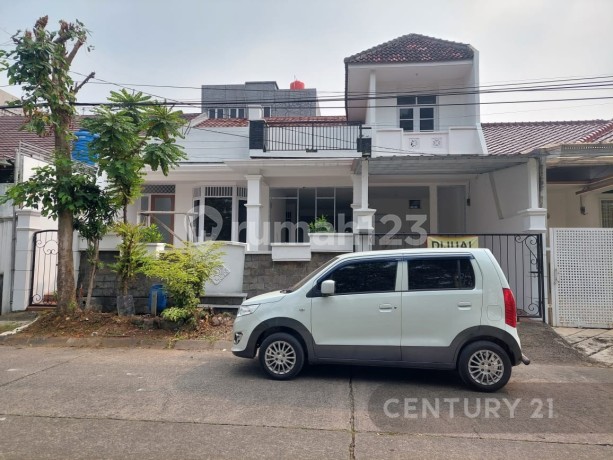 Rumah 2lt lokasi strategis area Perumahan Bukit Cimanggu Villa Bogor Rumah 2lt lokasi strategis area Perumahan Bukit Cimanggu Villa Bogor