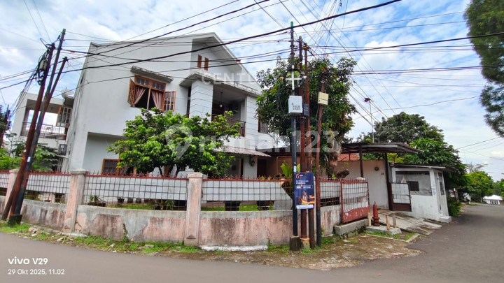 Rumah 2lt posisi hoek, strategis, Di Komplek Taman Cibalagung Pasir Jaya Kota Bogor Rumah 2lt posisi hoek, strategis, Di Komplek Taman Cibalagung Pasir Jaya Kota Bogor