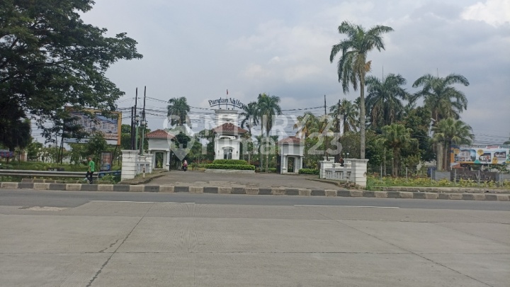 Rumah 2 Lantai Dekat Tol Kayu Manis Area Perumahan Pandan Valley Kelurahan Parakan Jaya Kemang Bogor