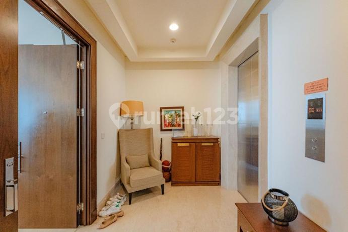 Good Unit! Disewakan Apartment Pakubuwono Signature 3+1 BR Bagus Furnished
