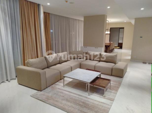 Best Unit!! Disewakan Apartment Casa Domaine 4 BR Bagus Furnished Best Unit!! Disewakan Apartment Casa Domaine 4 BR Bagus Furnished