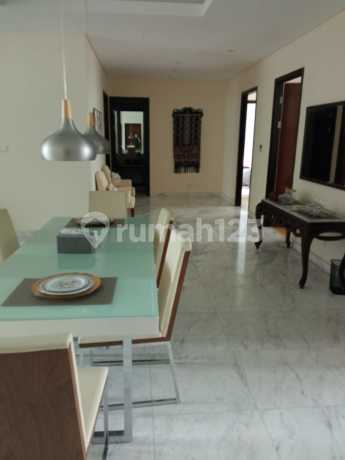 Good Unit!! Disewakan The Peak Sudirman Apartement 3 BR Furnished Good Unit!! Disewakan The Peak Sudirman Apartement 3 BR Furnished