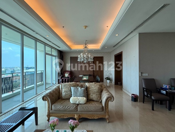 The Pakubuwono Signature 4BR 385Sqm City View Furnished