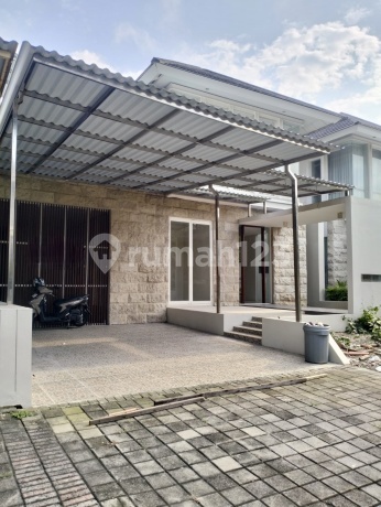 Citraland Eastwood Jual Rumah Modern Minimalis Terawat Siap Huni Citraland Eastwood Jual Rumah Modern Minimalis Terawat Siap Huni