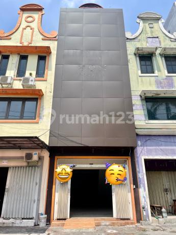 Ruko Villa Bukit Mas 3 Floors Strategic Zero Road Twin Front Position Ruko Villa Bukit Mas 3 Floors Strategic Zero Road Twin Front Position