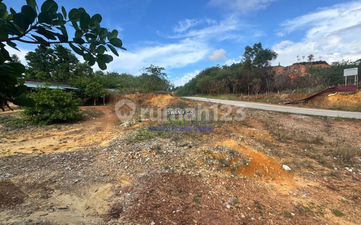 EN: Corner Lot for Sale at Batam Center in Belian