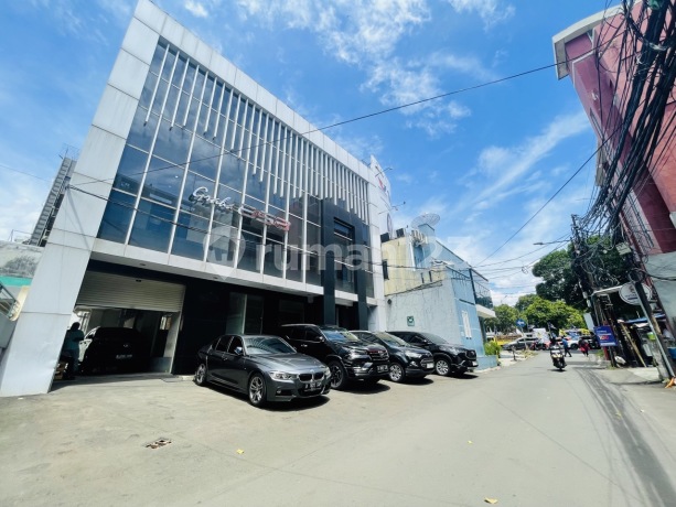 3-Story Mini Building with Rooftop on Jl Loka Indah Warung Buncit