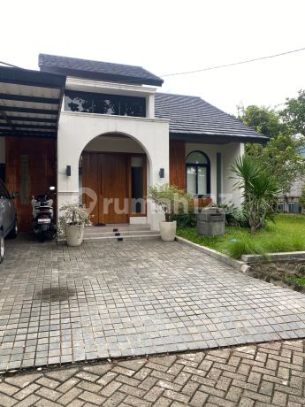 Exclusive Cluster House in West Bogor, 24-Hour Security Ensures Privacy Exclusive Cluster House in West Bogor, 24-Hour Security Ensures Privacy