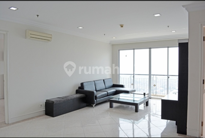 Apartment 3 BR Furnished di Permata Hijau