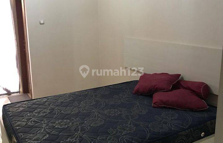 Dijual 2 unit Studio Full Furnished di Green Lake View, Ciputat