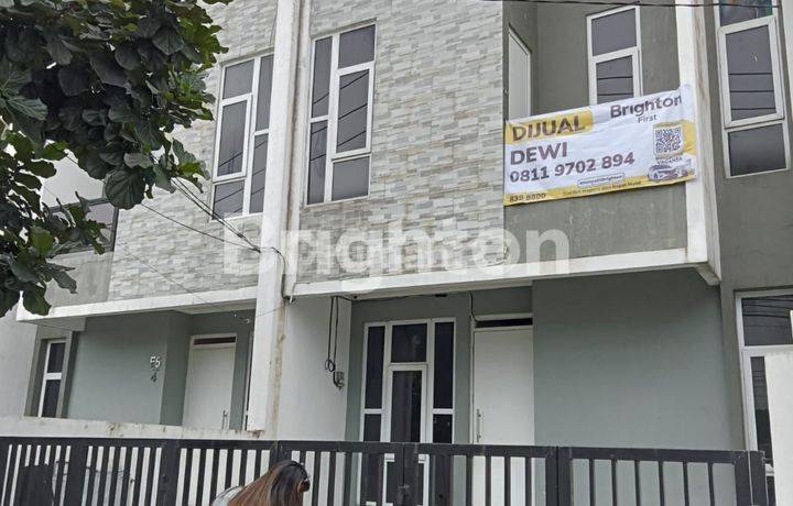 Rumah modern minimalis 2 lantai di Boulevard  Vila Bogor indah 6 Bogor,