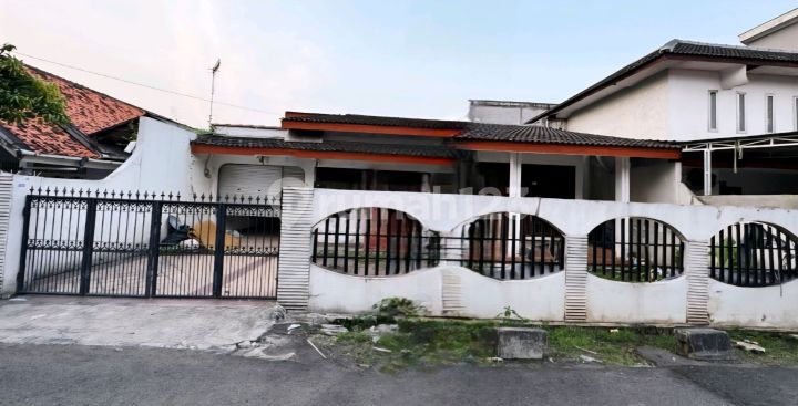 Mining House Kelapa Dua, Cheap 356 M2, Strategic, SHM (Certificate of Ownership)