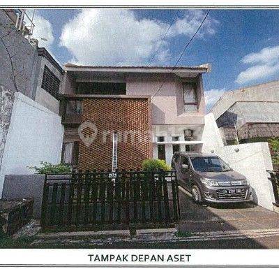 Rumah Strategis Dekat Gandaria. Perumahan Cipulir Permai Blok W No.34 Rt.015 Rw.009, Kel. Cipulir, Kec. Kebayoran Lama, Kota Jakarta Selatan