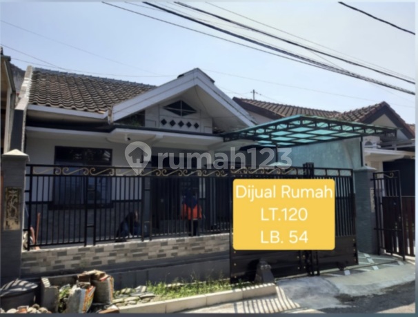 For Sale: Ready-to-Occupy House in Taman Sulfat Housing Complex, Malang.