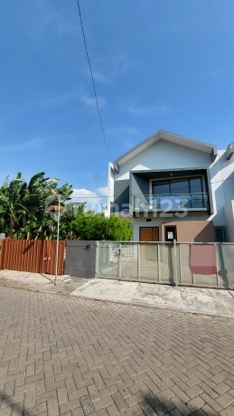 Rumah Baru Hadap Taman Batu Ceper Siap Huni Daan Mogot Tangerang