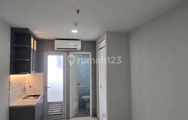 Dijual 1 unit Hoek Apartment Nias  Tower Chrisant Kelapa Gading