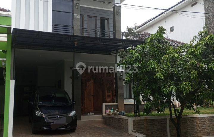 Rumah 2 Lantai Sudah Renovasi Unfurnished SHM di Permata Puri Laguna Jl Radar Auri, Depok