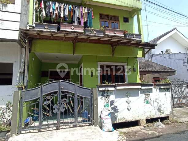Rumah Butuh Minim Renovasi Unfurnished SHM Cibinong, Bogor Rumah Butuh Minim Renovasi Unfurnished SHM Cibinong, Bogor