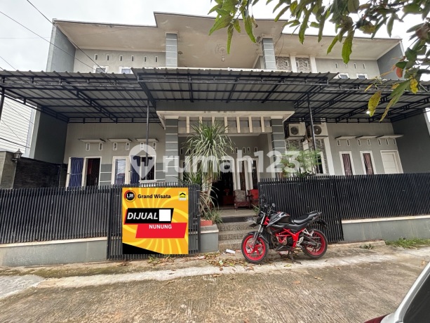 Dijual Rumah Karang Satria Villa Anggrek Posisi Hook 2 Lantai, 4 Kamar Tidur, SHM, bisa KPR, Karang Satria Kota Bekasi Dijual Rumah Karang Satria Villa Anggrek Posisi Hook 2 Lantai, 4 Kamar Tidur, SHM, bisa KPR, Karang Satria Kota Bekasi