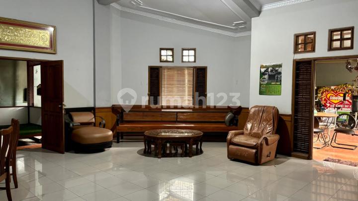 For Sale: Bogor Raya Permai House, Land Area 385M2, 3 Bedrooms, Carport for 2 Cars, SHM, KPR Possible, Close to Ibn Khaldun University Bogor.