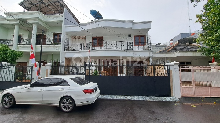 Rumah Agung Permai 10x18 Sunter Siap Huni Hadap Selatan