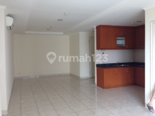 Murah Jual Apartemen French Walk Moi Kelapa Gading 3 Bedroom Double View