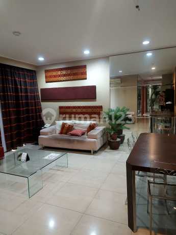 Paladian Apartment for Sale, Tower C, Well-Maintained Building, Ready to Occupy in Kelapa Gading. Paladian Apartment for Sale, Tower C, Well-Maintained Building, Ready to Occupy in Kelapa Gading.