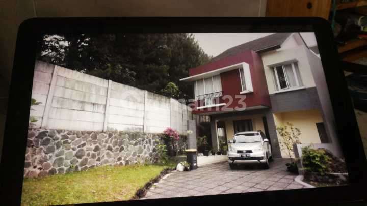 For Sale Villa in Sentul City, La Vanoise Village, Bogor