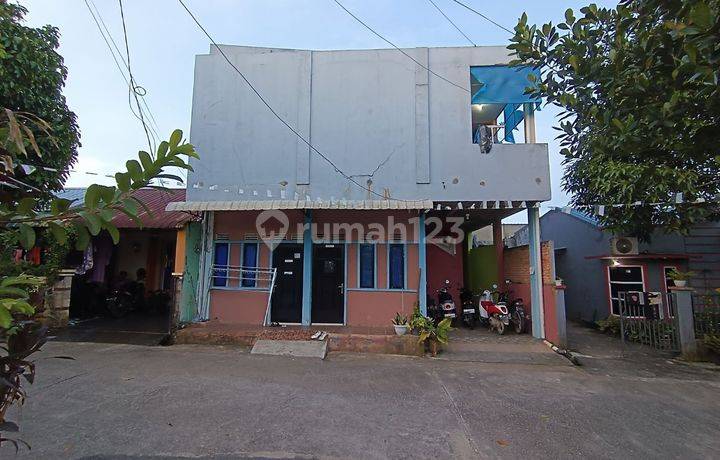 Rumah Kost 2 Lantai di Pondok Pelangi Tiban Dijual Murah