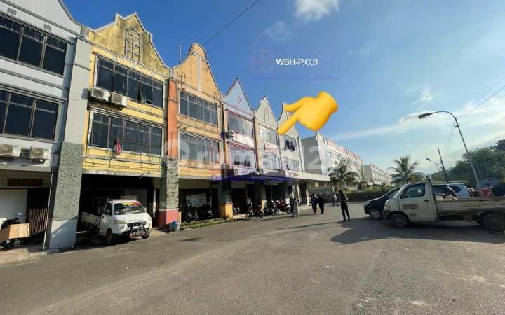 2 Ruko Gandeng 3 Lantai Villa Alam Lestari Tiban