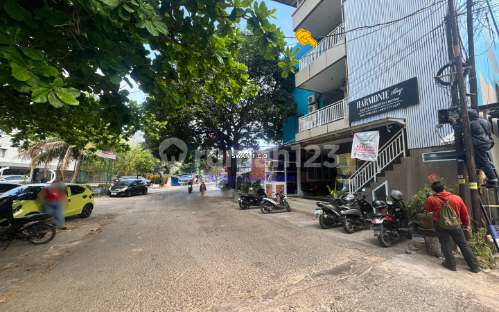 Homestay 20 Kamar Langsung Jalan - Passive Income 50 Juta/Bulan!