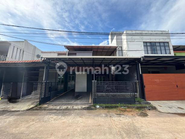 Jual Cepat Rumah Perumahan Oriana Batam Hadap Taman Jual Cepat Rumah Perumahan Oriana Batam Hadap Taman