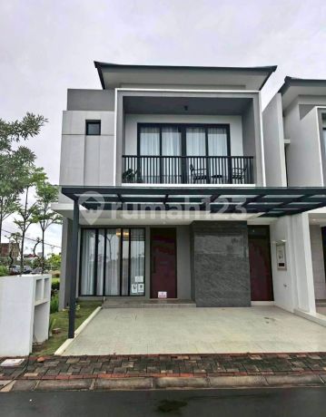 Di Jual Rumah Hook 2.5 Lantai Garden Avenue Batam Di Jual Rumah Hook 2.5 Lantai Garden Avenue Batam