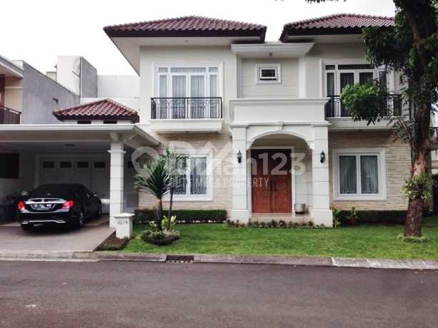 Rumah Design Tropis Area Puri Bintaro Sektor 9 Nyaman Asri Hijau.