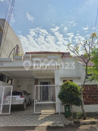 Rumah Murah Cantik Semi Furnished Siaphuni Cluster Bukit Bintaro. Rumah Murah Cantik Semi Furnished Siaphuni Cluster Bukit Bintaro.