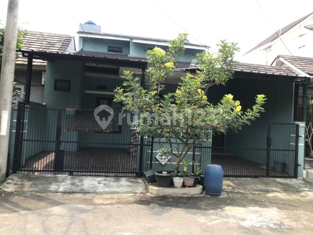 Rumah 2 Lantai Bagus SHM di Permata Legenda 2 Bekasi Timur Rumah 2 Lantai Bagus SHM di Permata Legenda 2 Bekasi Timur