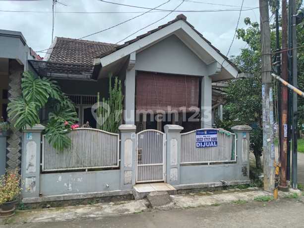 Rumah 1 Lantai Hoek Siap Huni Griya Alam Sentosa Cileungsi Rumah 1 Lantai Hoek Siap Huni Griya Alam Sentosa Cileungsi