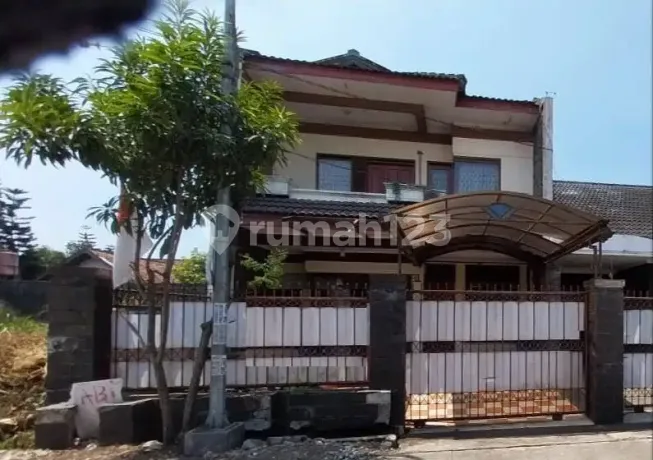 Rumah murah 2lantai di margacinta buahbatu