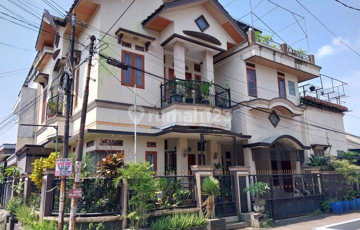 Rumah di kiara sari asri mewah 2lt 5menit ke TOL buahbatu