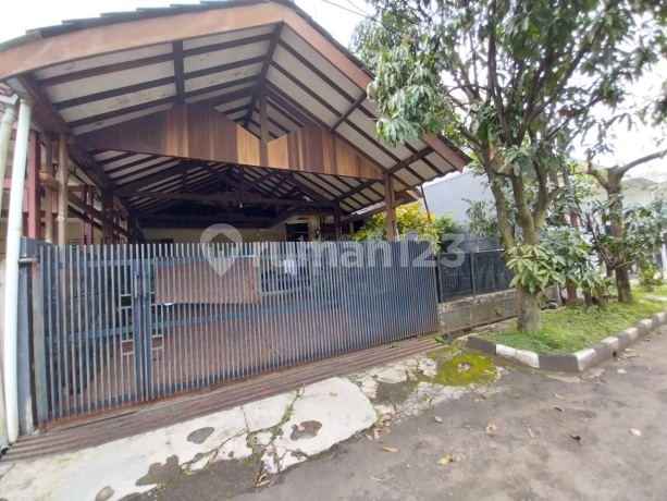 Rumah di gading regency nyaman dan luas murah 